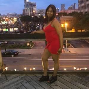 Meet your Posher, Jeneen